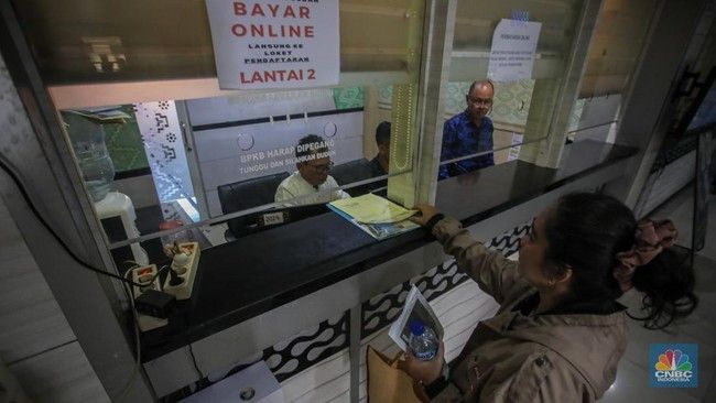 Duh! Warga RI yang Patuh Bayar Pajak Kendaraan Bermotor Tak Sampai 50% - CNBC Indonesia